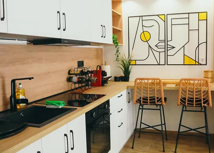 Liebe 16 Luxurious * Volos